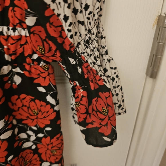 Libby Edelman Patchwork Long Sleeve Dress - Picture 5 of 7